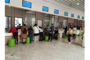 【图片新闻】湖北荆州市民之家人社窗口服务再“升级”