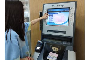 【图片新闻】内蒙古通辽市：便民服务再升级 社保卡“变身”借书卡