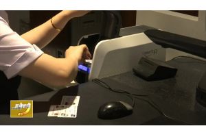 【图片新闻】河南安阳：社会保障卡已实现即时“同号换卡”服务